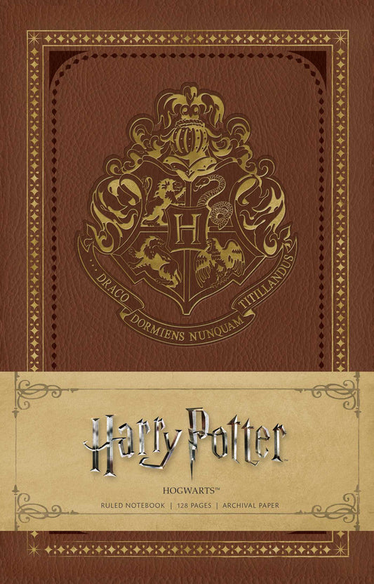 Harry Potter: Hogwarts Ruled Notebook, pre venta
